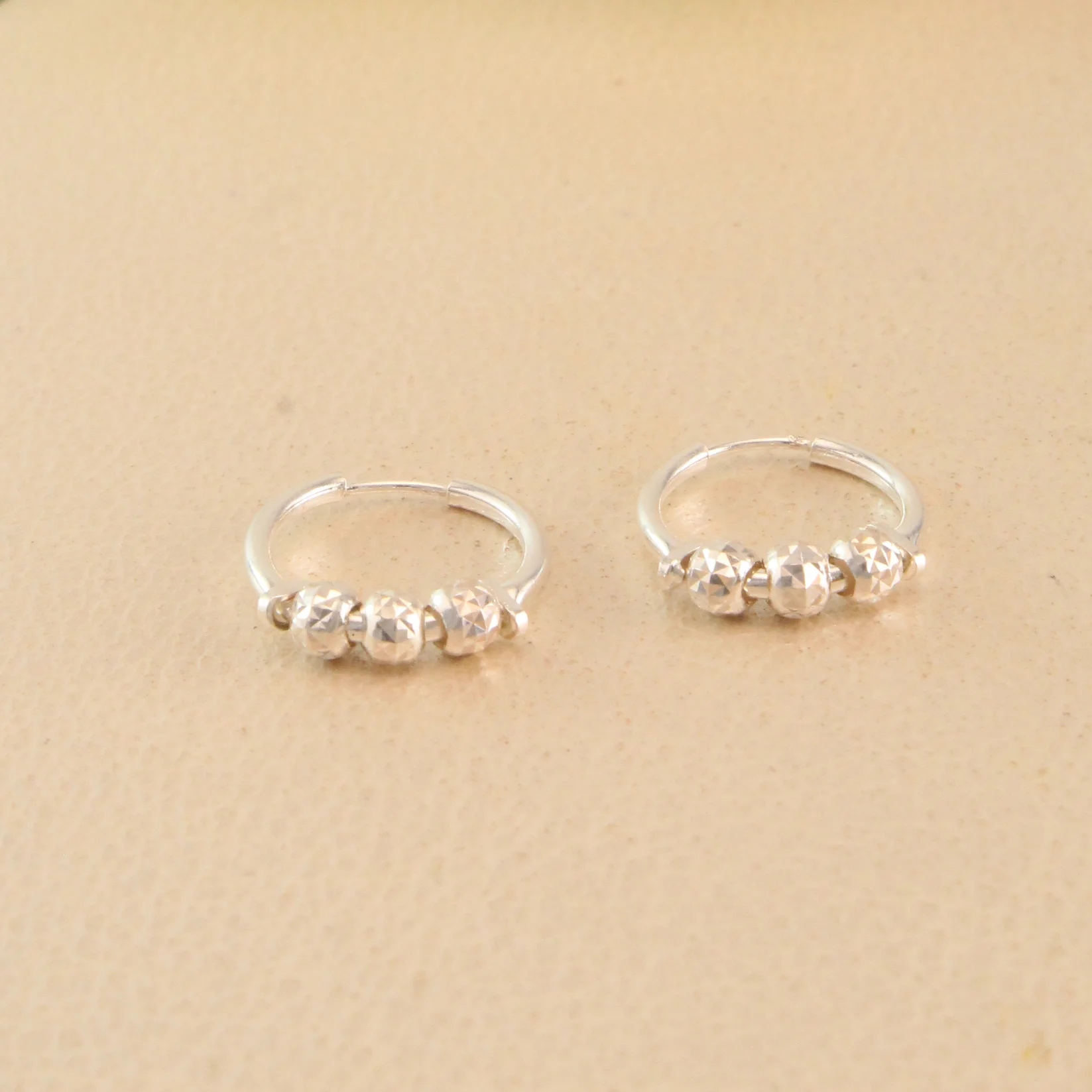 Are. 3 Balines Plata 1.1Cm Cm - APS708
