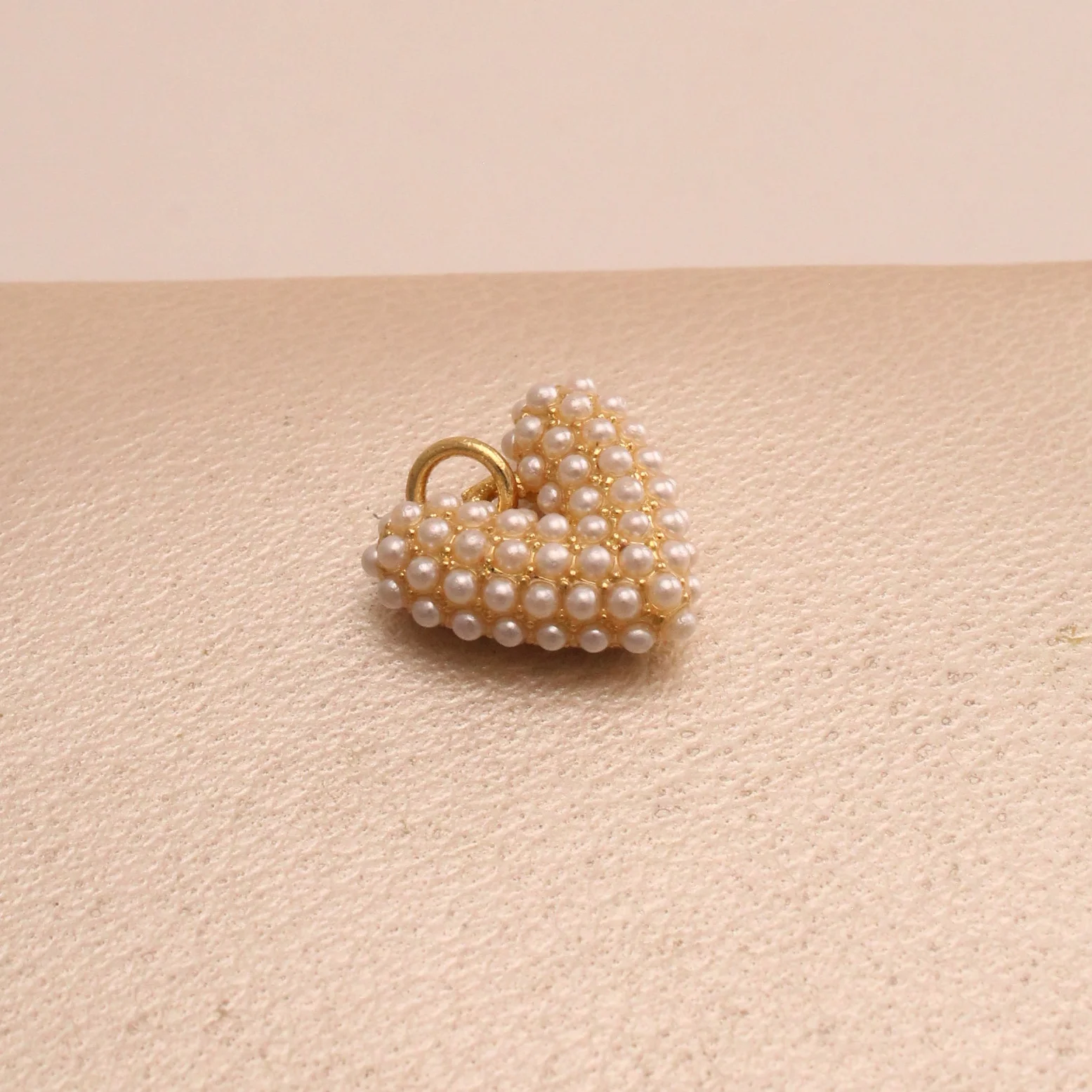 Dij. corazon perlas rodio 2,3cm - DRG617