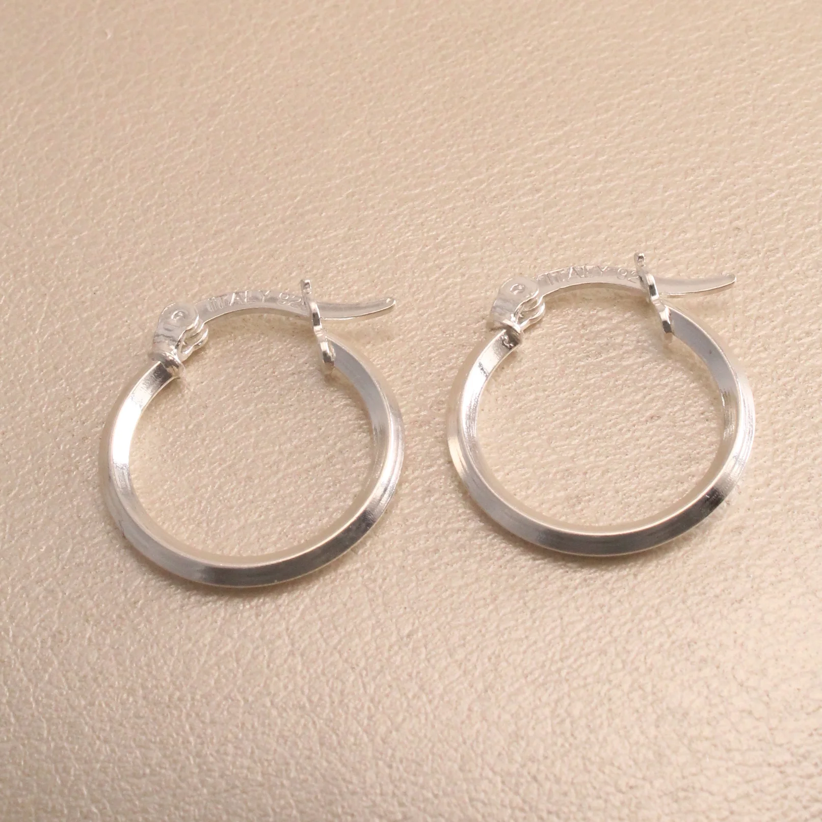 Can. cuadrada plata 1.5cm - KPS626