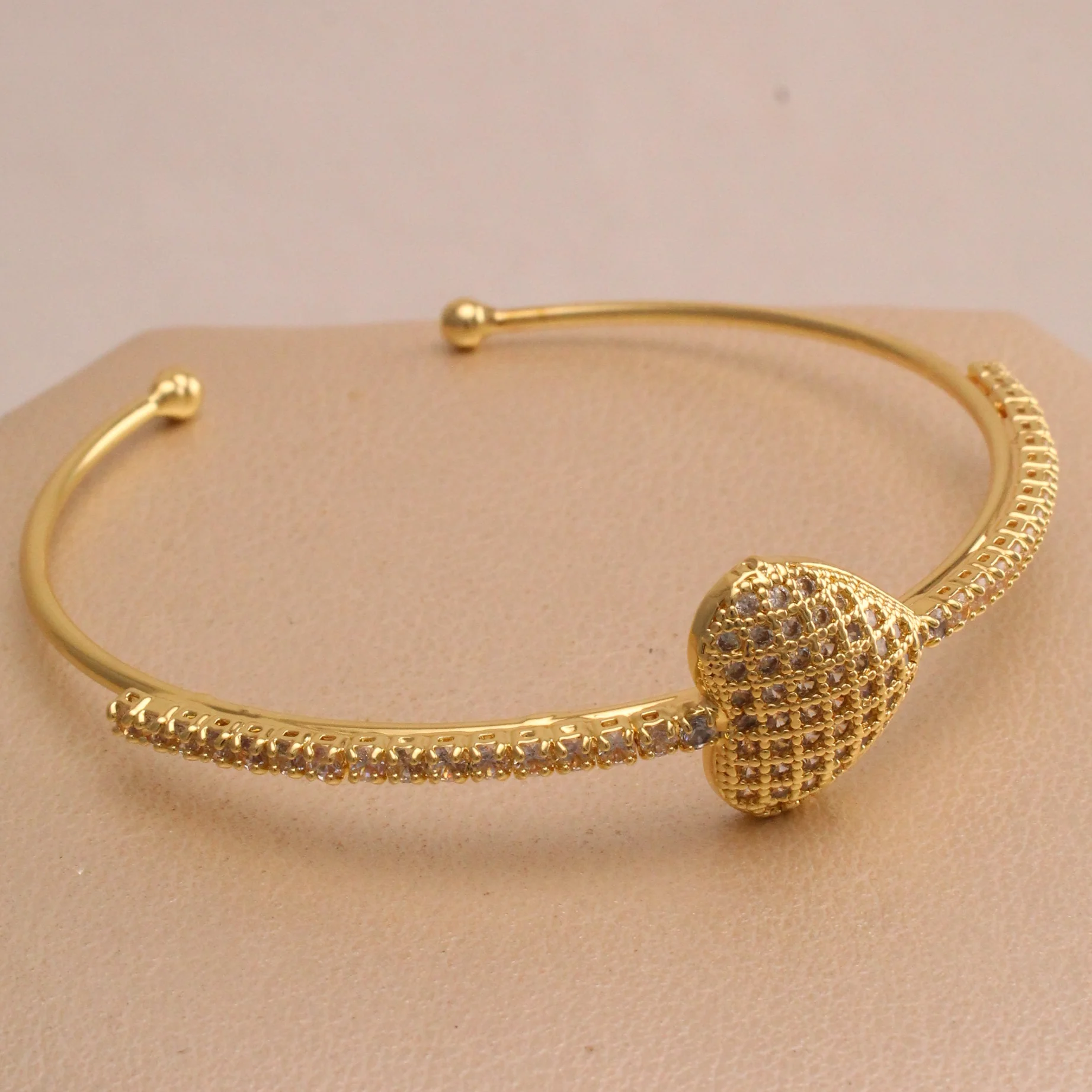 Pul. brazalete corazon rodio graduable - PRG154