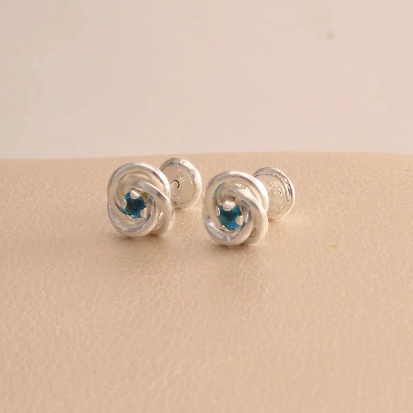 Top. rosa circon plata 0.7cm - TPS924