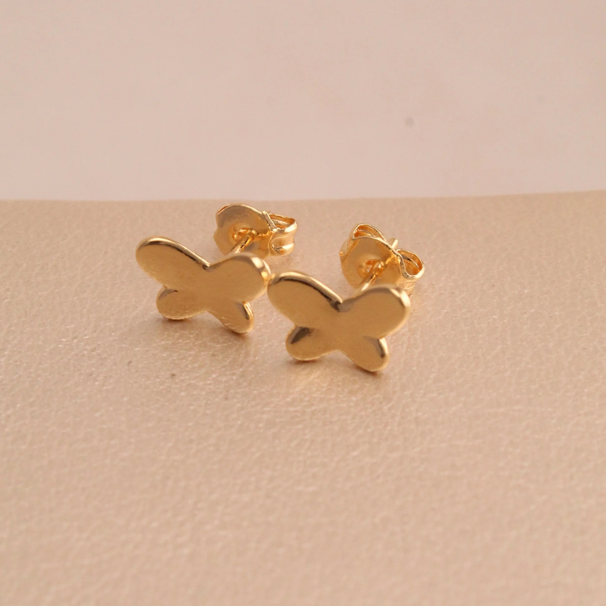Top. mariposas rodio 0.7cm - TRG190