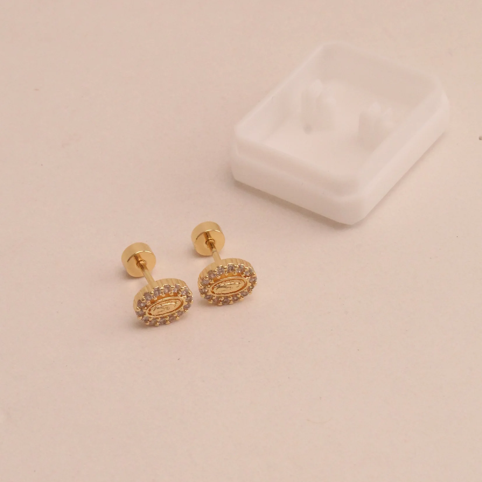 Top. topo seguridad virgen rodio rodio 0.7cm - TRG455