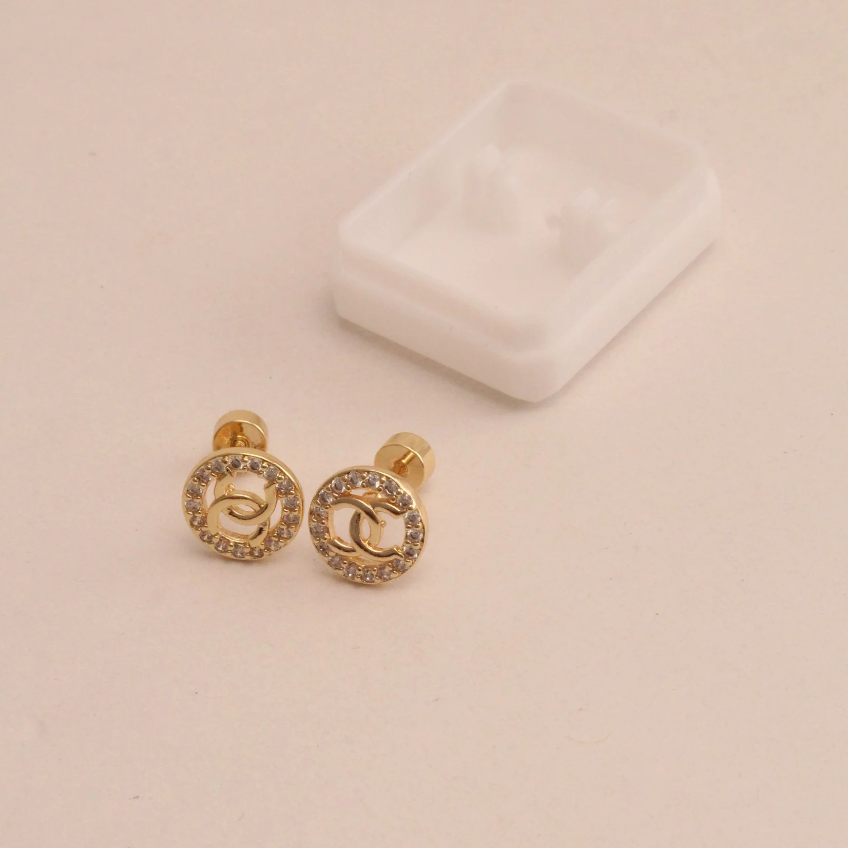 Top. topo seguridad corona rodio 0.7cm - TRG770